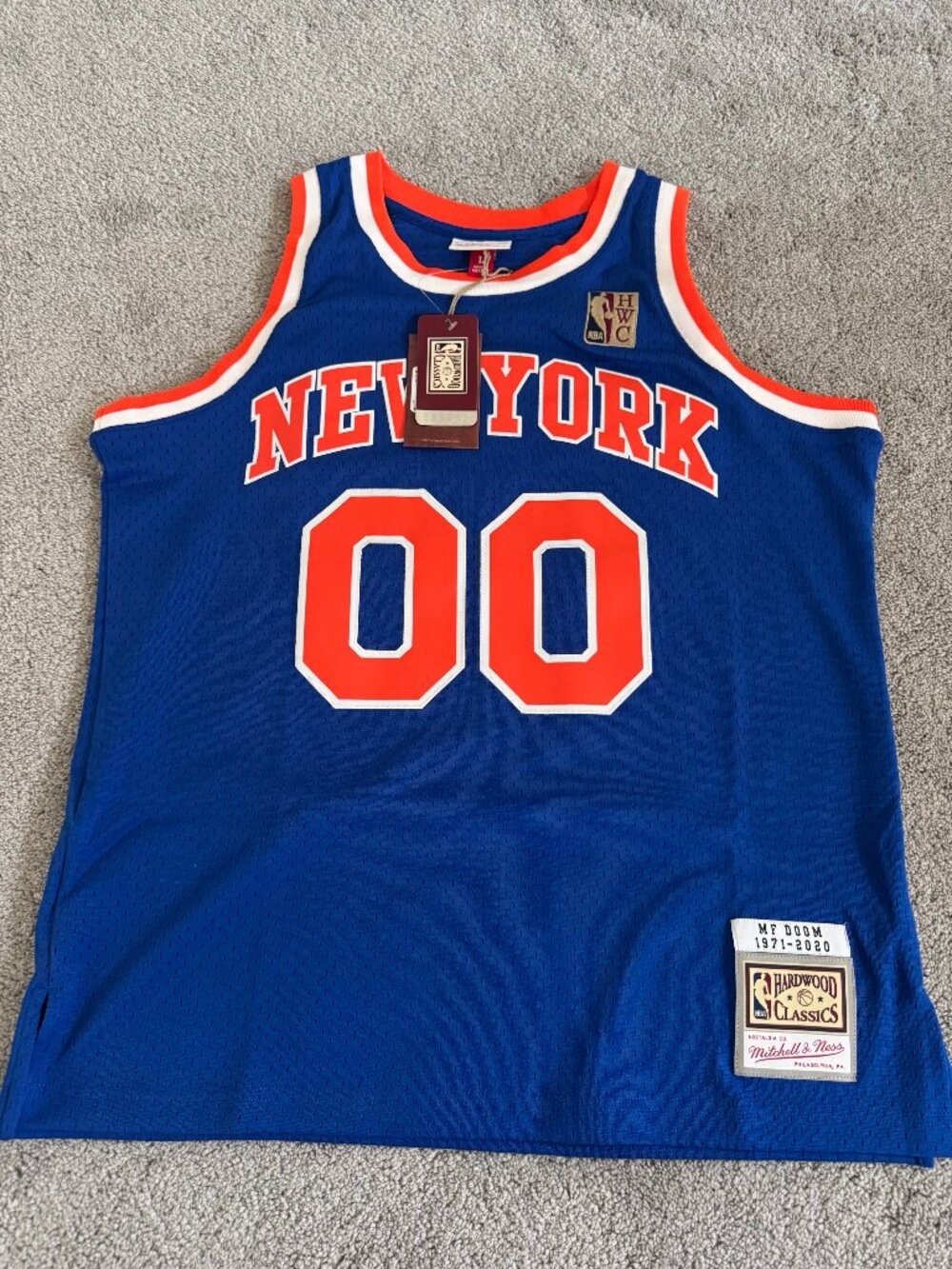 MF DOOM x Mitchell & Ness New York Knicks Jersey Large NWT